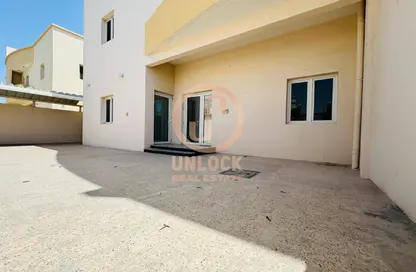 Villa - 6 Bedrooms - 5 Bathrooms for rent in Ain Khaled Villas - Ain Khaled - Doha