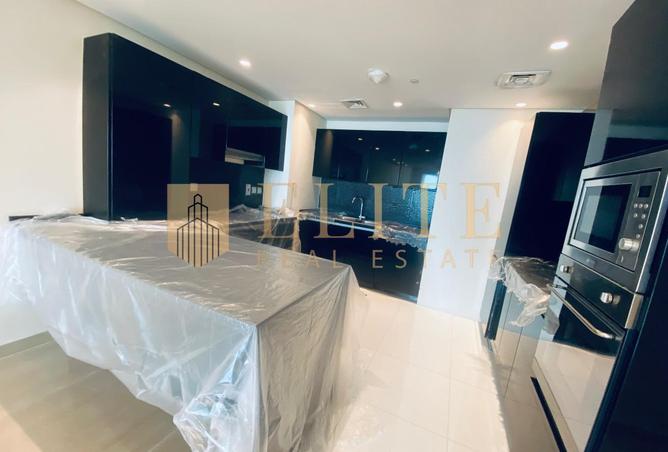 909746 - Property Image 3