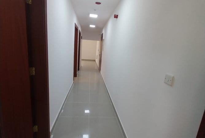 988826 - Property Image 2