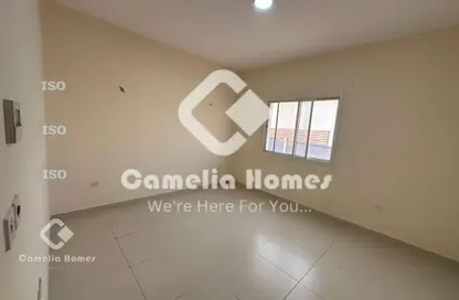 مجمع سكني - 3 غرف نوم - 3 حمامات للايجار في الغرافة - الغرافة - الدوحة