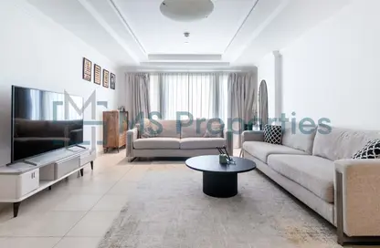 Apartment - 1 Bedroom - 2 Bathrooms for rent in East Porto Drive - Porto Arabia - The Pearl Island - Doha