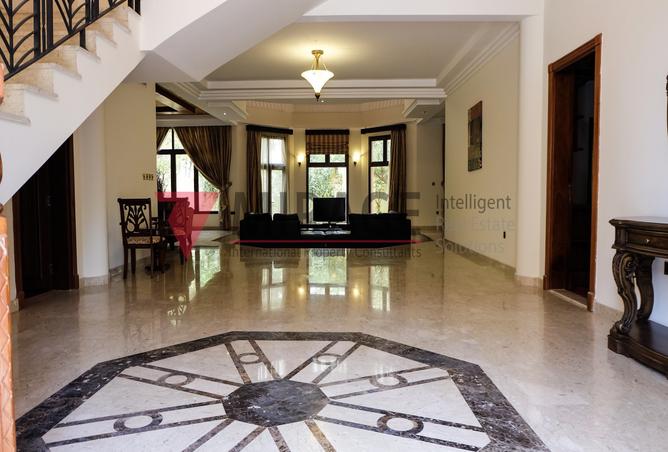 823460 - Property Image 2
