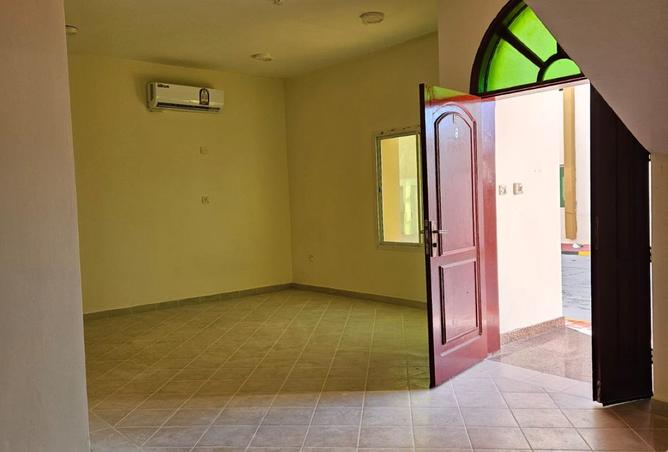 982815 - Property Main Image