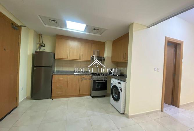 952797 - Property Image 2