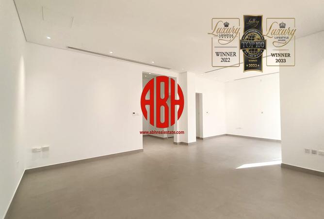 936517 - Property Image 3