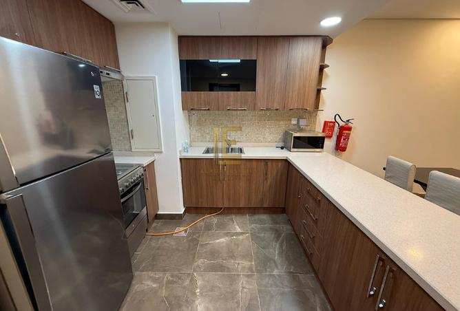856306 - Property Image 2