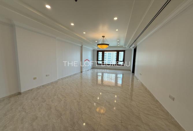 889259 - Property Image 2
