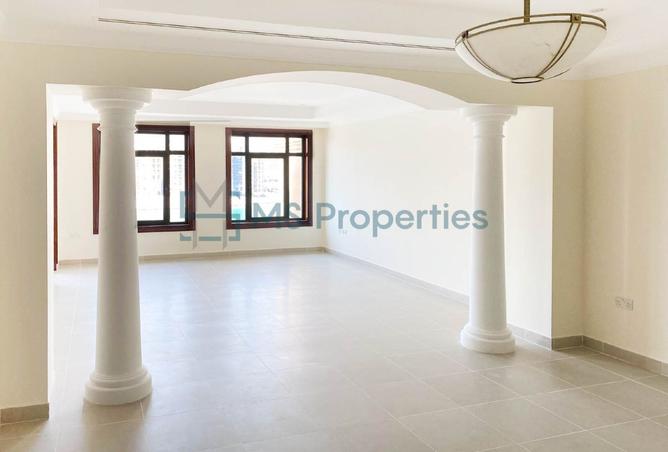 974460 - Property Image 3