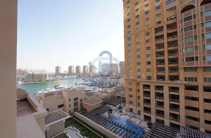Apartment - 1 Bedroom - 2 Bathrooms for rent in West Porto Drive - Porto Arabia - The Pearl Island - Doha