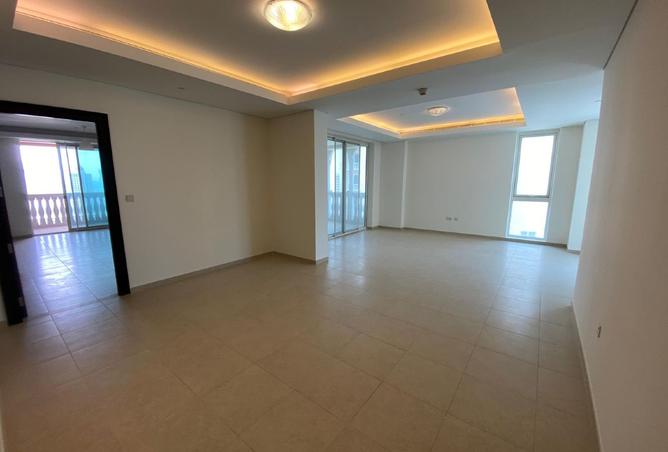 958223 - Property Image 3