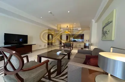 Apartment - 1 Bedroom - 2 Bathrooms for rent in East Porto Drive - Porto Arabia - The Pearl Island - Doha