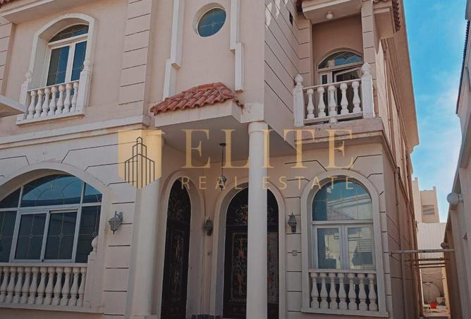 966807 - Property Main Image