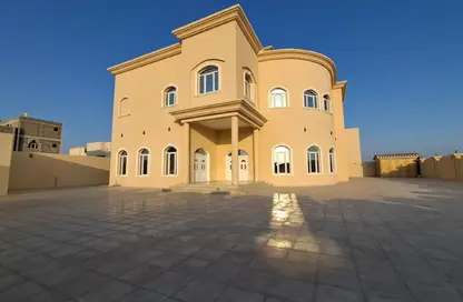 فيلا - 7 غرف نوم - 8 حمامات للايجار في روضة الحمامة - الضعاين