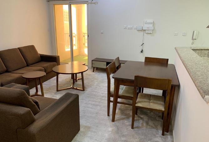 957870 - Property Main Image