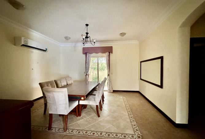 1003728 - Property Image 2