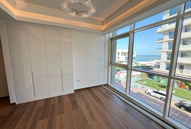 1002302 - Property Image 3