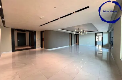 Apartment - 2 Bedrooms - 3 Bathrooms for rent in East Porto Drive - Porto Arabia - The Pearl Island - Doha
