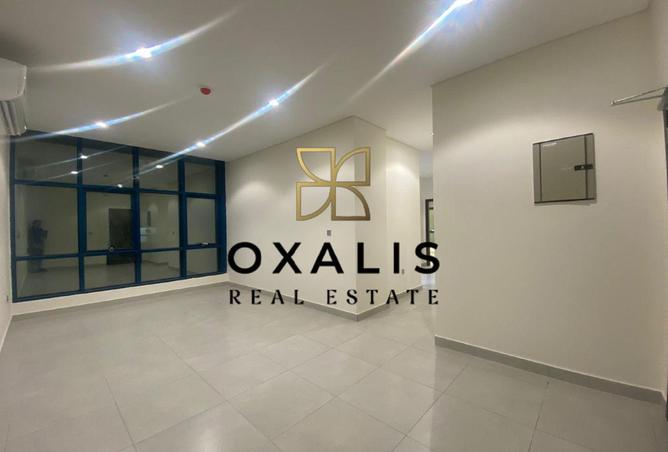 912099 - Property Main Image