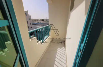 شقة - 2 غرف نوم - 2 حمامات للايجار في مدينة خليفة جنوب - مدينة خليفة - الدوحة
