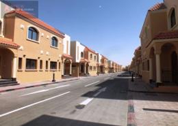 Villa - 6 bedrooms - 6 bathrooms for rent in Ain Khaled - Ain Khaled - Doha