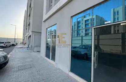 محل تجاري - استوديو - 1 حمام للايجار في طريق مسيمير - أبو هامور - الدوحة