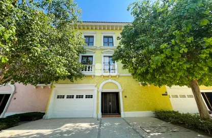 Townhouse - 3 Bedrooms - 5 Bathrooms for rent in Venezia - Qanat Quartier - The Pearl Island - Doha