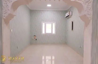 Apartment - 2 Bedrooms - 2 Bathrooms for rent in Al Sadd Road - Al Sadd - Doha
