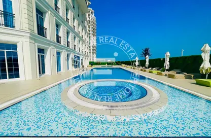 Apartment - 2 Bedrooms - 3 Bathrooms for rent in Floresta Gardens - Floresta Gardens - The Pearl Island - Doha