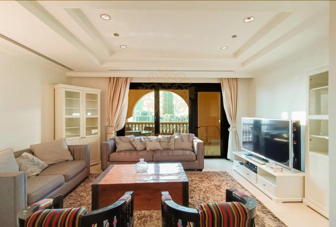 975862 - Property Image 3