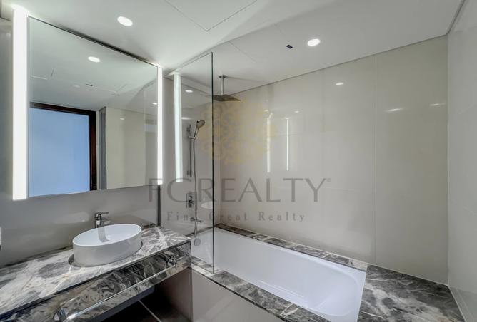 957293 - Property Image 3