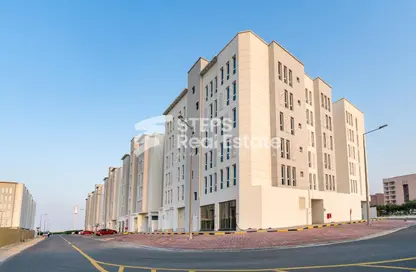محل تجاري - استوديو - 1 حمام للايجار في طريق مسيمير - أبو هامور - الدوحة