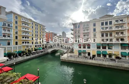 Apartment - 3 Bedrooms - 4 Bathrooms for sale in Carnaval - Qanat Quartier - The Pearl Island - Doha