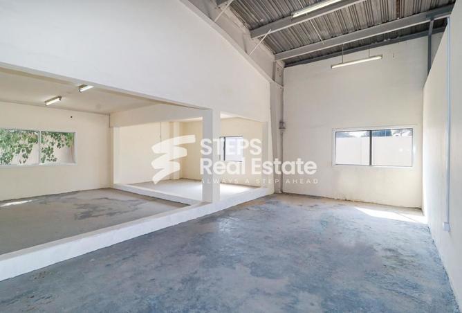 956357 - Property Image 3