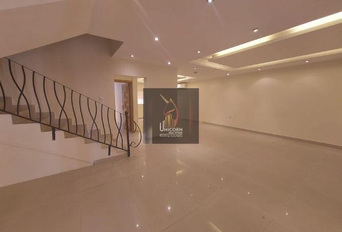 913909 - Property Image 3