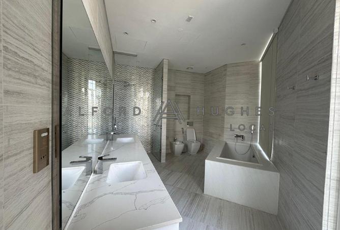 1002061 - Property Image 2