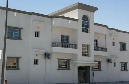 Apartment - 2 Bedrooms - 2 Bathrooms for rent in Fereej Kulaib - Doha