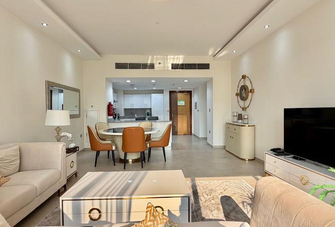 989254 - Property Image 2