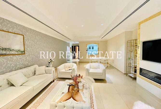 966388 - Property Image 2