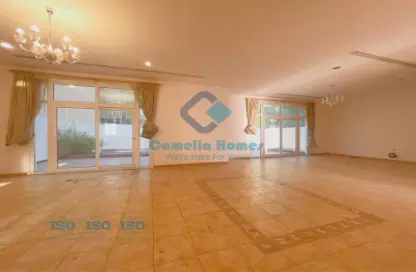 مجمع سكني - 3 غرف نوم - 4 حمامات للايجار في بوابة عين خالد - عين خالد - الدوحة