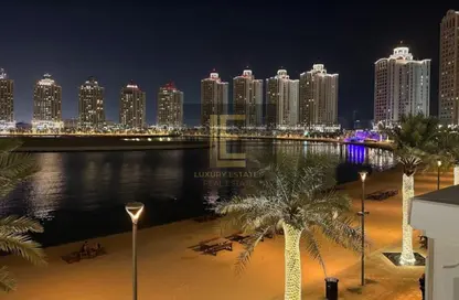 Apartment - 2 Bedrooms - 4 Bathrooms for rent in Viva West - Viva Bahriyah - The Pearl Island - Doha
