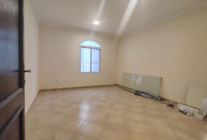 997132 - Property Image 3