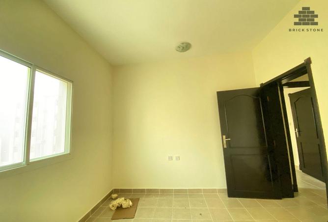 904080 - Property Image 3