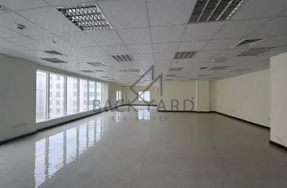 مساحات مكتبية - استوديو - 2 حمامات للايجار في شارع السد - السد - الدوحة