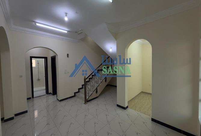 937252 - Property Image 2