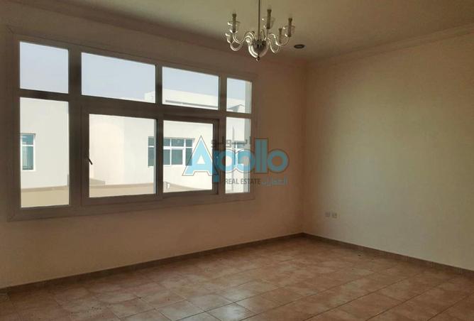 517923 - Property Image 2