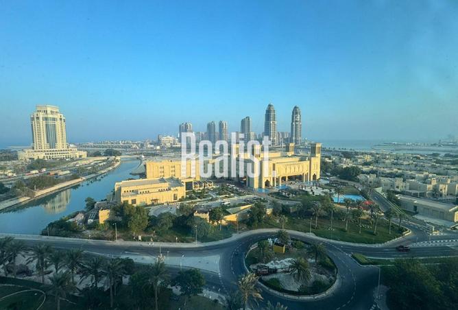 975447 - Property Image 3