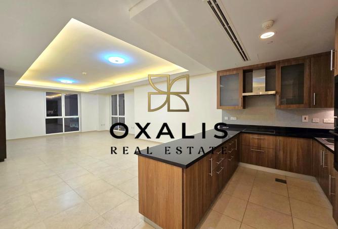 956837 - Property Image 2