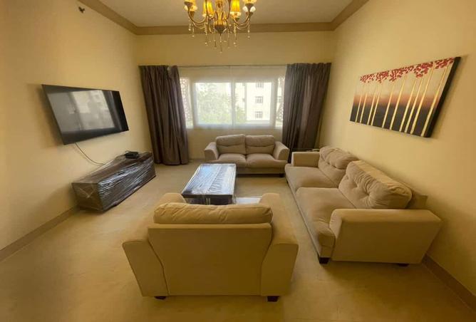 998217 - Property Image 2