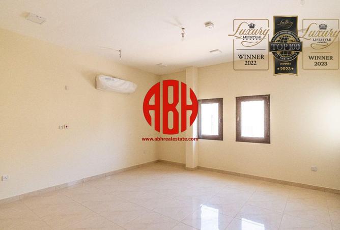 971047 - Property Image 3