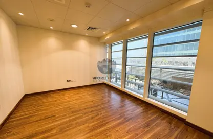 Empty Room image for: Office Space - Studio - 2 Bathrooms for rent in Lusail City - Lusail, Image 1